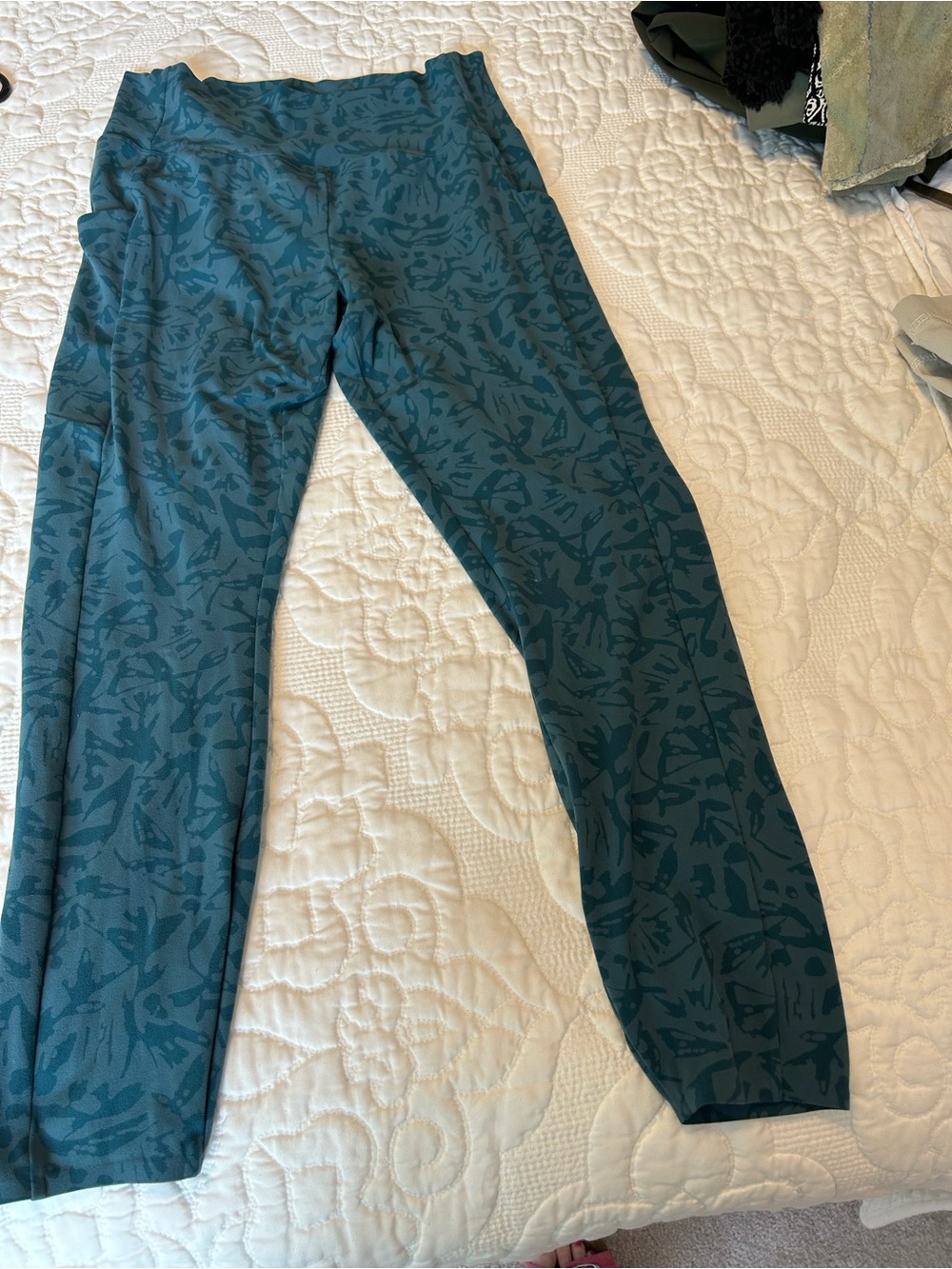 REI Teal Patterned Active Leggings
